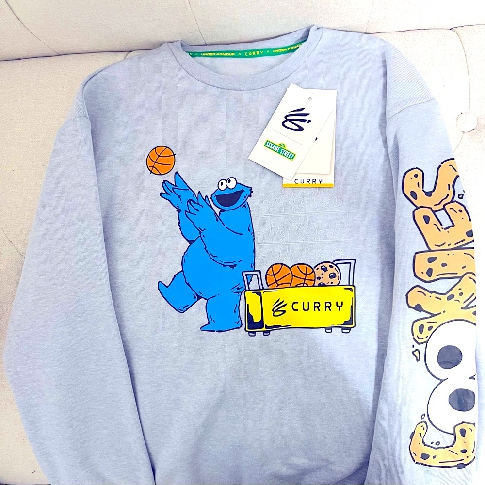 🖤UNDER ARMOUR CREWNECK